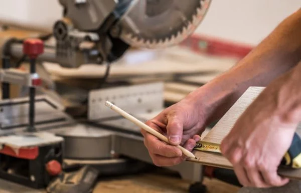 Scie à onglet Metabo, le meilleur choix pour les adeptes du bricolage scie-à-onglet