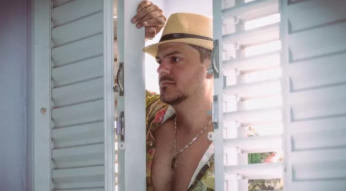 Collier et bracelet menotte homme : une tendance incontournable